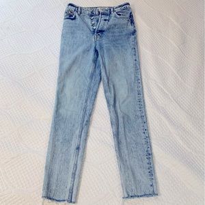 Free people - We the free- High rise button jeans. Size 25